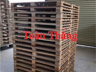 Pallet gỗ Bình Dương